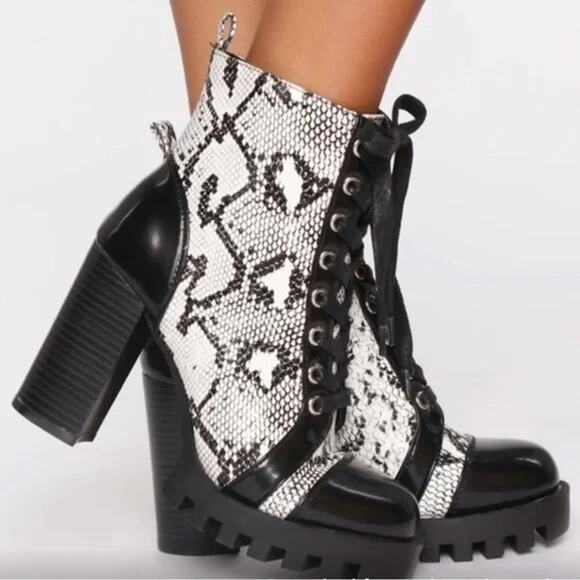 Fashion Nova Shoes - Fashion Nova Up All Night Booties Glenna Platform Boots 10